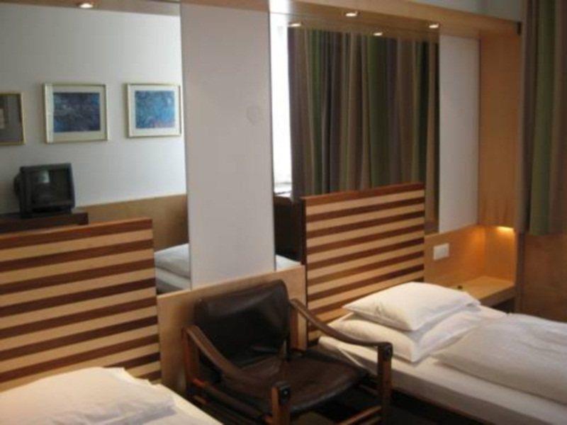 City Hotel Linz Eksteriør bilde