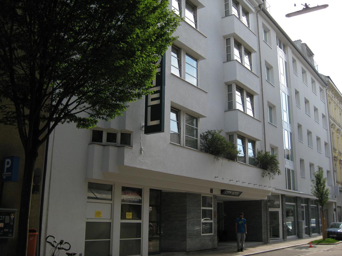 City Hotel Linz Eksteriør bilde